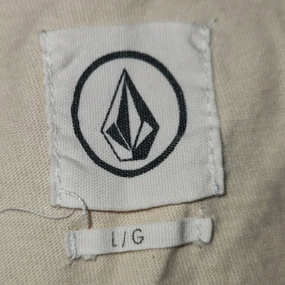 Volcom  Tank - Picture 3 of 5